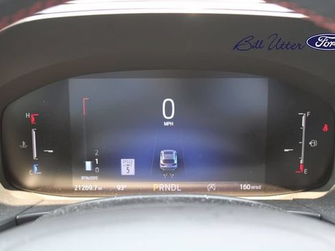 Used 2025 Ford Escape ST-Line w/ Tech Pack #1 FWD image 11