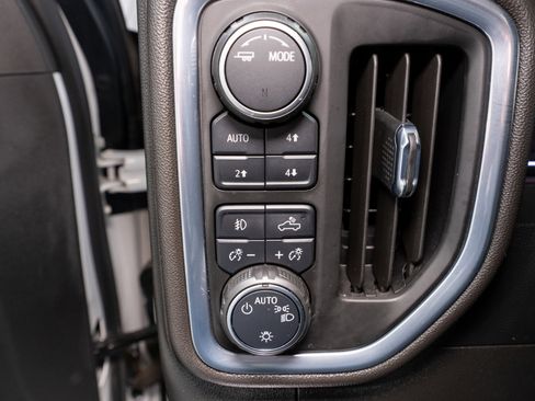 Used 2022 Chevrolet Silverado 1500 RST image 27