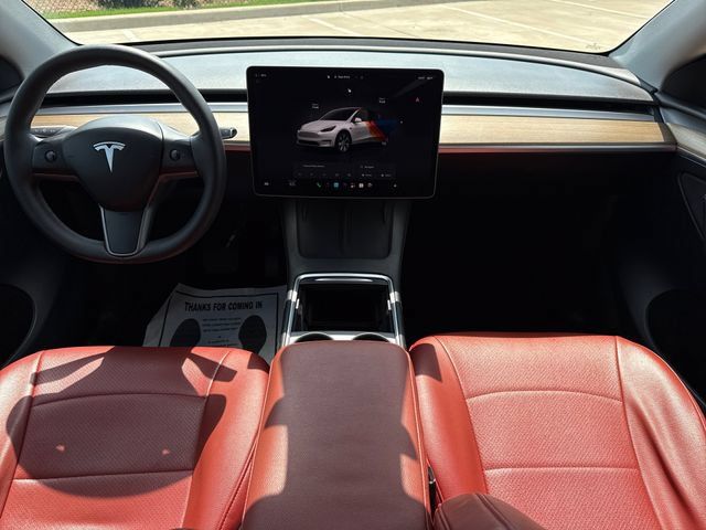 Used 2023 Tesla Model Y Long Range AWD/4WD image 17