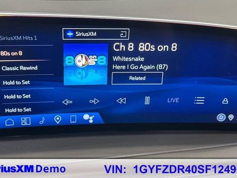 Certified 2025 Cadillac XT4 Premium Luxury image 24