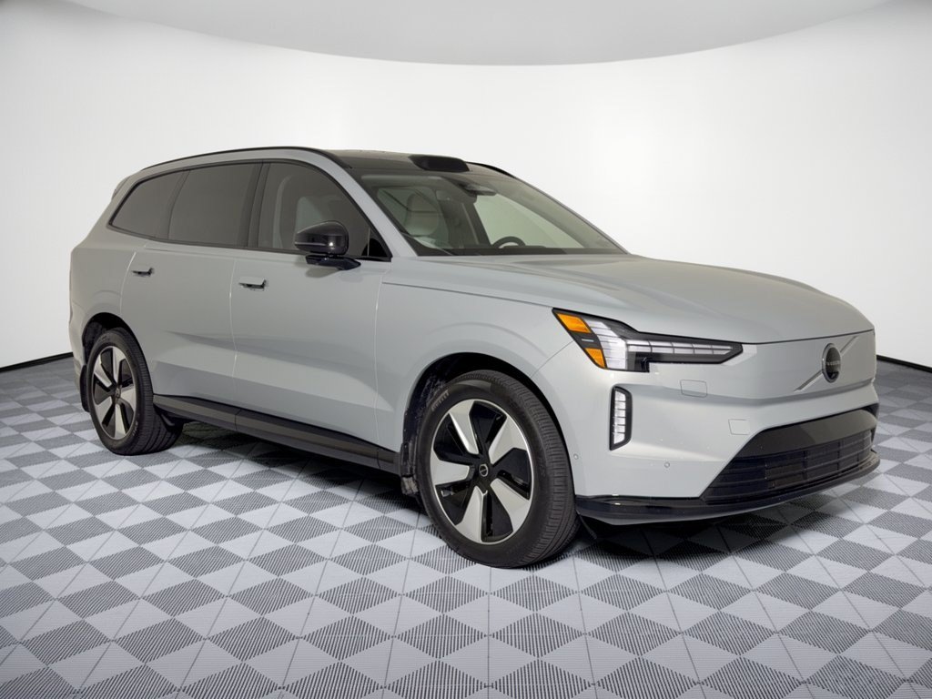 Used 2025 Volvo EX90 Ultra AWD/4WD image 7