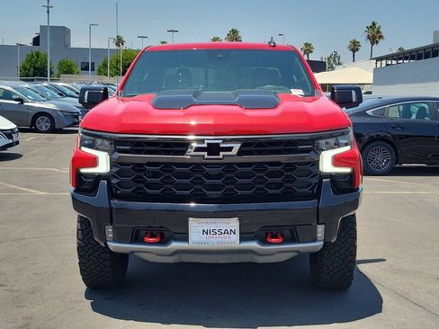 Used 2024 Chevrolet Silverado 1500 ZR2 w/ Technology Package AWD/4WD image 36