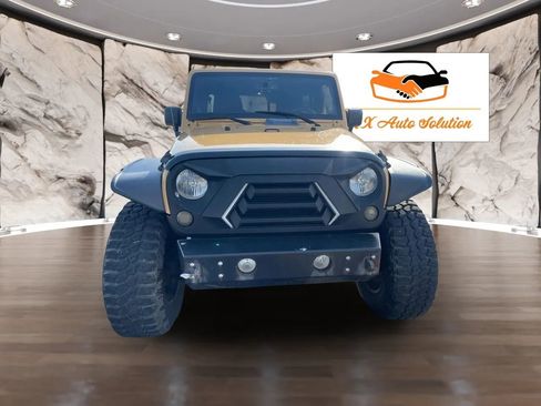 Used 2014 Jeep Wrangler Unlimited Sport w/ Quick Order Package 24S AWD/4WD image 13