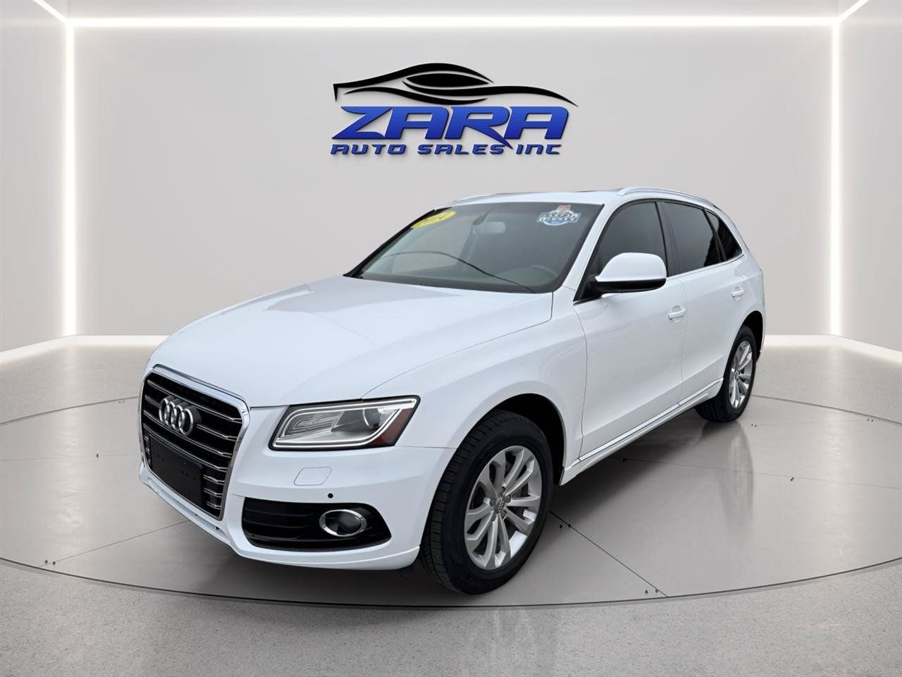 Used 2014 Audi Q5 2.0T Premium w/ Lighting Package AWD/4WD image 2