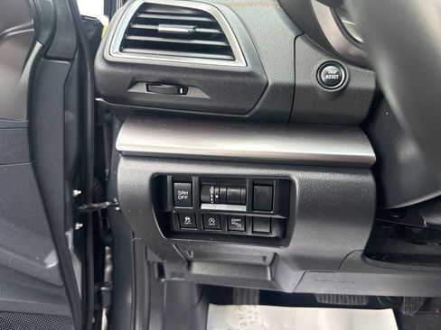 Used 2023 Subaru Crosstrek 2.5i Limited image 14