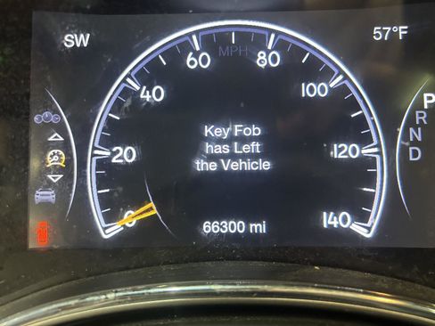 Used 2020 Jeep Grand Cherokee Limited image 16