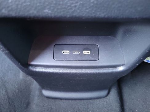 Used 2025 Honda CR-V EX-L image 12