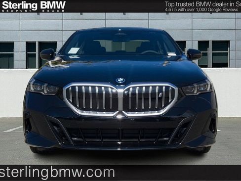 New 2026 BMW i5 eDrive40 w/ M Sport Package image 2