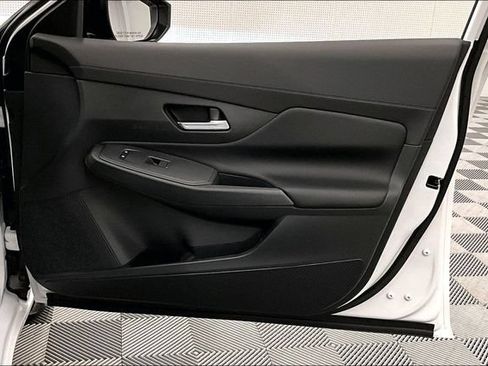 New 2026 Nissan Sentra SV w/ SV Convenience Package FWD image 36
