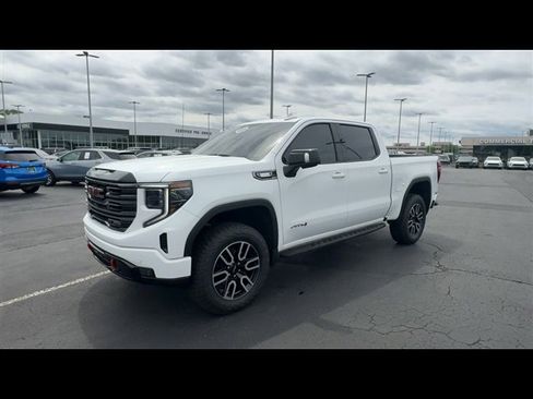 Used 2026 GMC Sierra 1500 AT4 w/ AT4 Premium Package AWD/4WD image 4