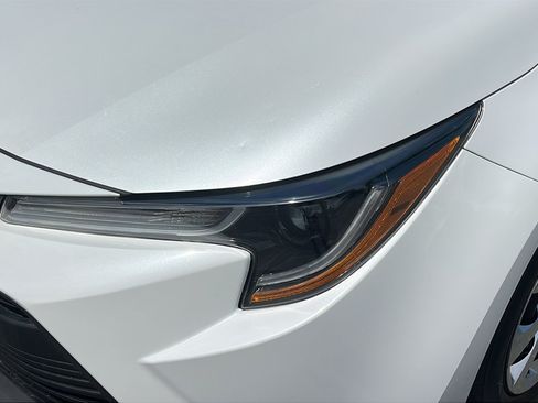 Used 2024 Toyota Corolla LE FWD image 8
