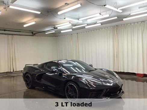 Used 2023 Chevrolet Corvette Stingray Premium Cpe w/ Z51 Performance Package RWD image 1