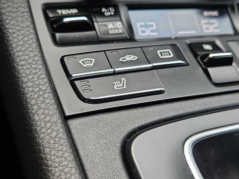 Certified 2015 Porsche 911 GT3 RWD image 24