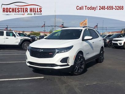 Used 2022 Chevrolet Equinox RS w/ LPO, Floor Liner Package