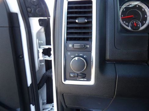 Used 2024 RAM 1500 Classic SLT image 13