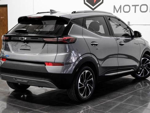 Used 2023 Chevrolet Bolt EUV Premier image 13