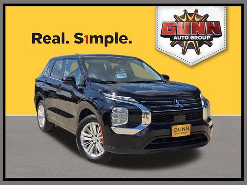 Used 2023 Mitsubishi Outlander ES FWD image 1