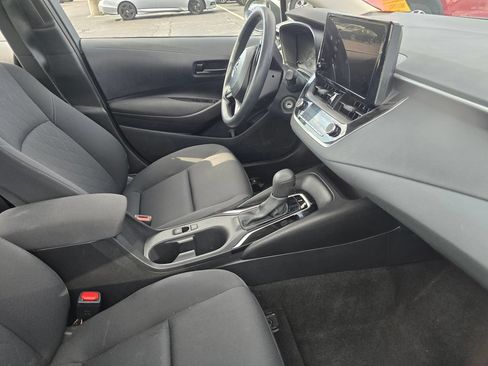 Used 2024 Toyota Corolla LE FWD image 13