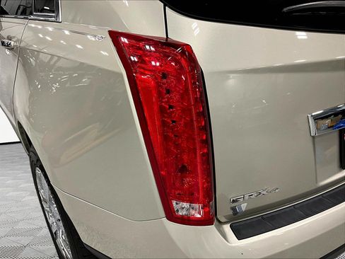 Used 2015 Cadillac SRX Luxury AWD/4WD image 23