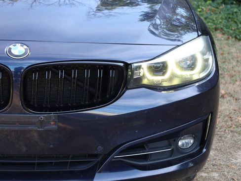 Used 2017 BMW 330i Gran Turismo xDrive image 27