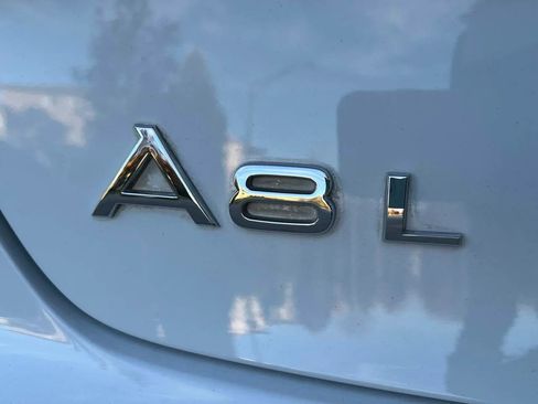 Used 2016 Audi A8 L 4.0T image 17