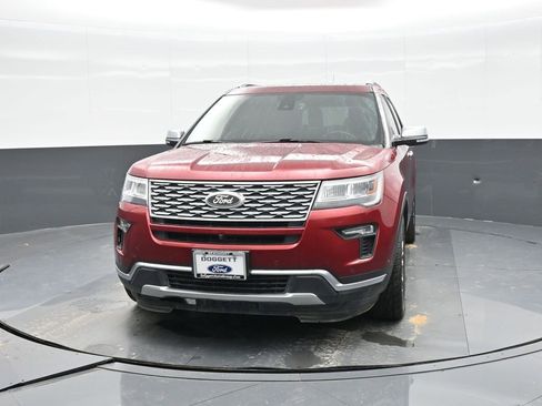 Used 2018 Ford Explorer Platinum image 17