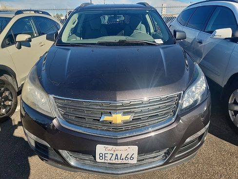 Used 2017 Chevrolet Traverse LS image 2