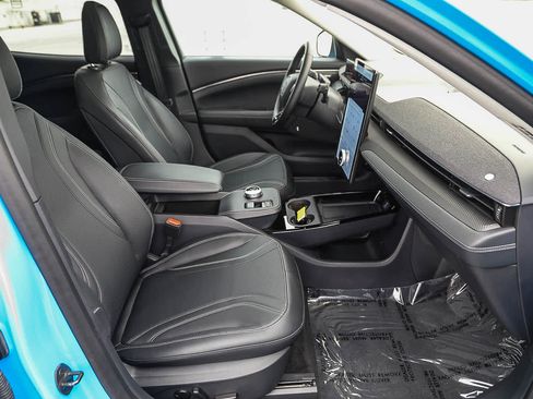 Used 2023 Ford Mustang Mach-E Premium AWD/4WD image 15