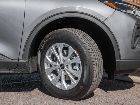 New 2026 Ford Escape Active w/ Cold Weather Package image 13