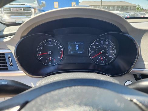 Used 2016 Kia Optima EX w/ Option Group 040 FWD image 18
