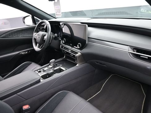 Used 2023 Lexus RX 500h F Sport w/ Cold Area Package AWD/4WD image 31