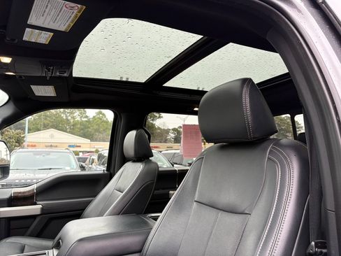 Used 2022 Ford F250 Lariat w/ Lariat Ultimate Package image 14