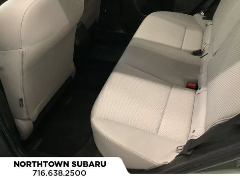 Used 2014 Subaru Forester 2.5i Premium w/ All-Weather Package AWD/4WD image 16