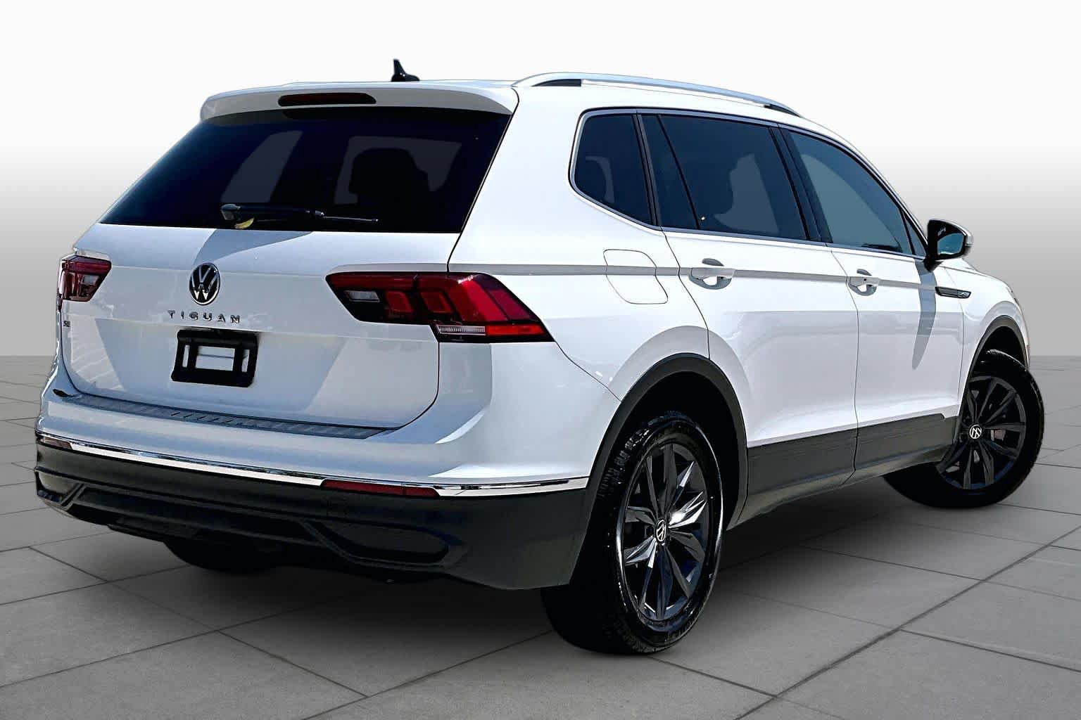 Used 2022 Volkswagen Tiguan SE FWD image 23