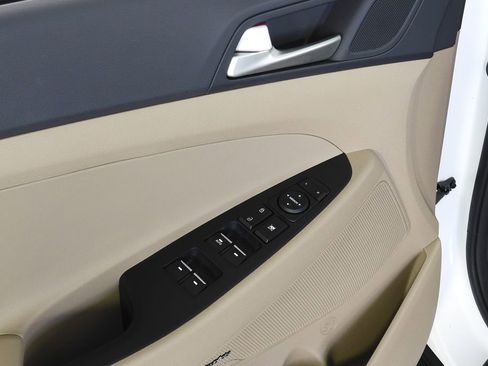 Used 2019 Hyundai Tucson Ultimate image 12