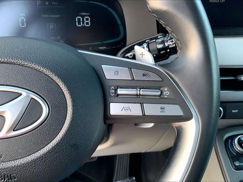 Used 2025 Hyundai Palisade SEL FWD image 23