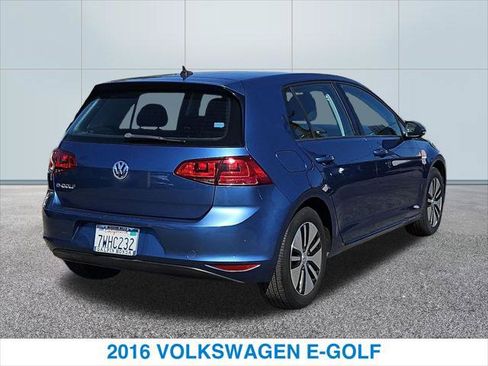 Used 2016 Volkswagen e-Golf SE w/ DC Fast Charging Package FWD image 7