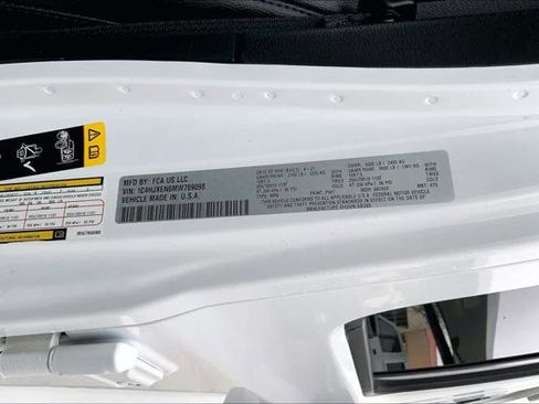 Certified 2021 Jeep Wrangler Unlimited Sahara image 29