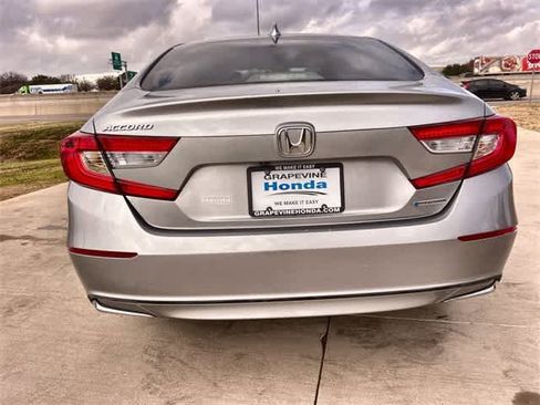 Certified 2018 Honda Accord Hybrid image 6