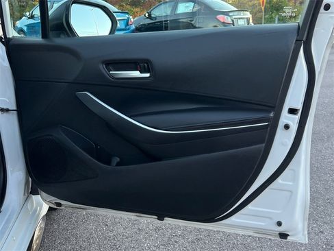 Used 2020 Toyota Corolla SE image 10