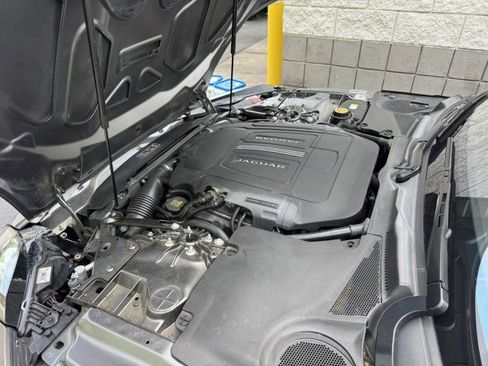 Used 2017 Jaguar F-TYPE S RWD image 5