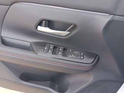 New 2026 Nissan Kicks SR w/ SR Premium Package image 15