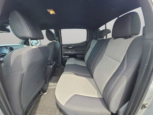 Used 2023 Toyota Tacoma TRD Off-Road w/ Technology Package image 12