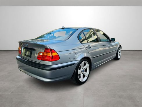 Used 2005 BMW 325i Sedan RWD image 16