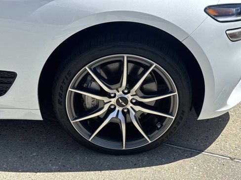 Used 2025 Genesis G70 2.5T AWD/4WD image 4
