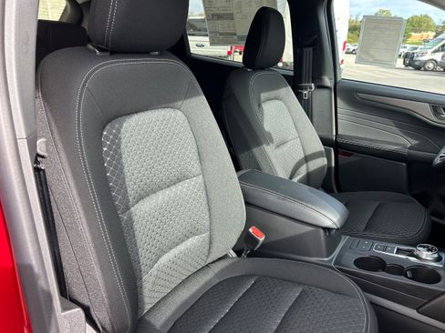 New 2026 Ford Escape Active w/ Cold Weather Package image 32