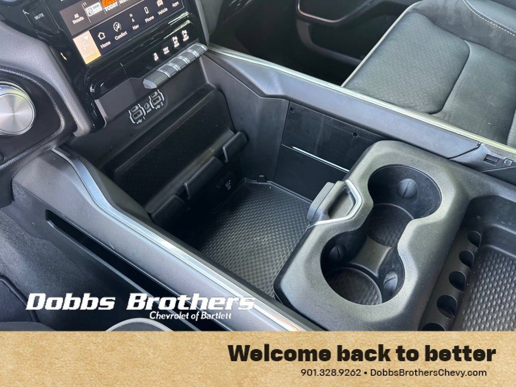 Used 2023 RAM 1500 Laramie AWD/4WD image 29