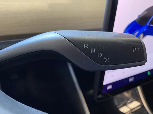 Used 2020 Tesla Model 3 Long Range image 16