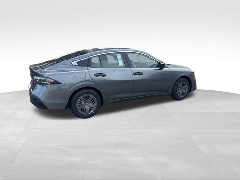 New 2026 Nissan Sentra S w/ Floor Mat Package FWD image 4