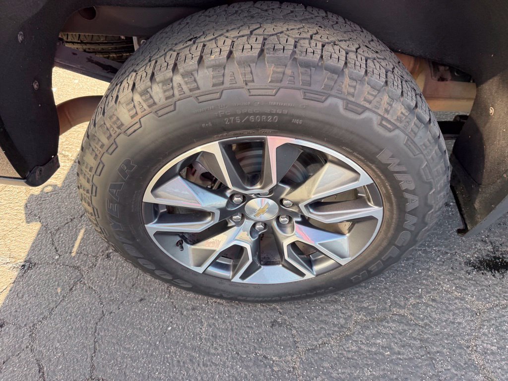 Used 2023 Chevrolet Silverado 1500 LT w/ All Star Edition Plus AWD/4WD image 8